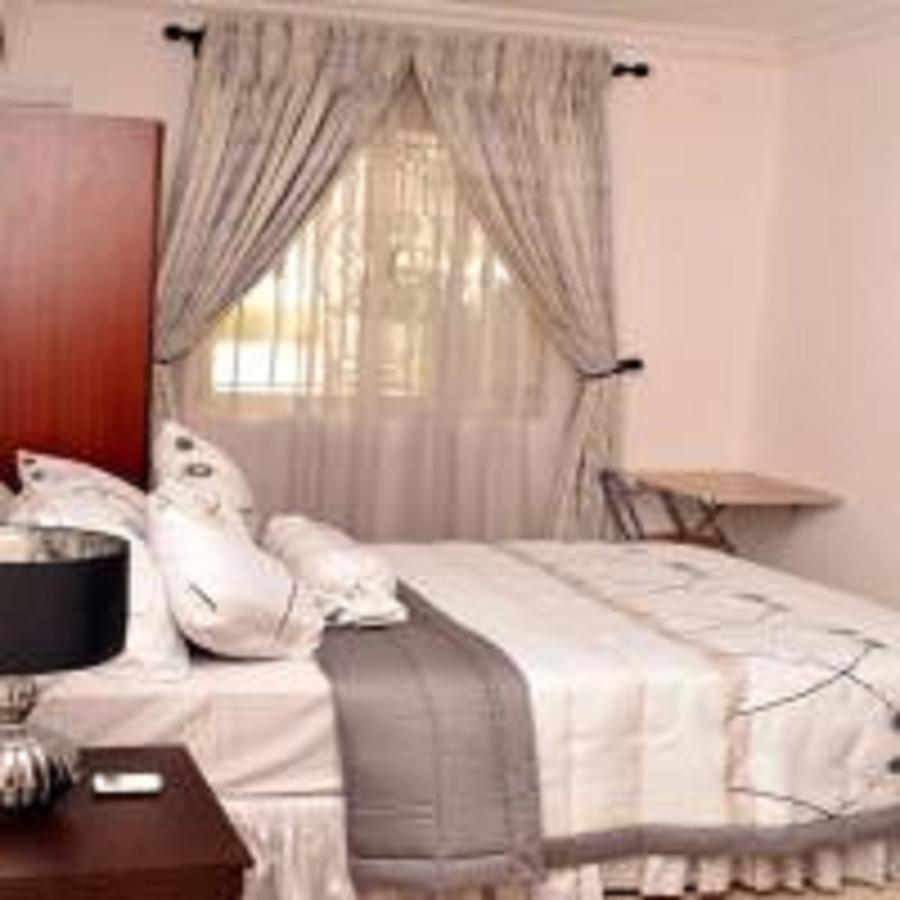 Fairwood Apartment Lagos Bagian luar foto